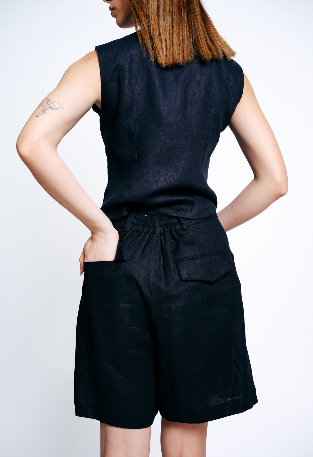 Tailored Linen Shorts